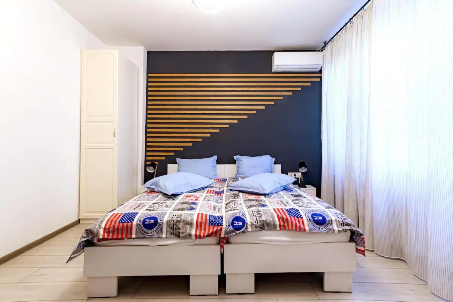 דירות סופיה 10 Seconds Away From The Main Street, Free Secured Parking מראה חיצוני תמונה